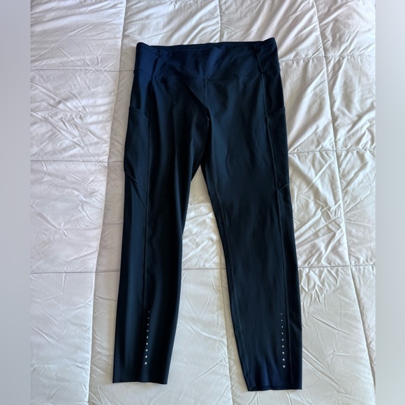 lululemon athletica Pants - Lululemon Speed Up Tight Full-On Luxtreme Navy Blue Pockets Size 12 EUC